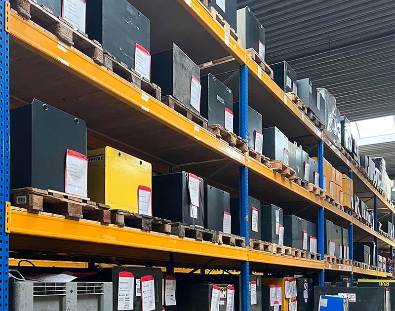 Gereviseerde heftruck accu nodig? Bel Indubatt